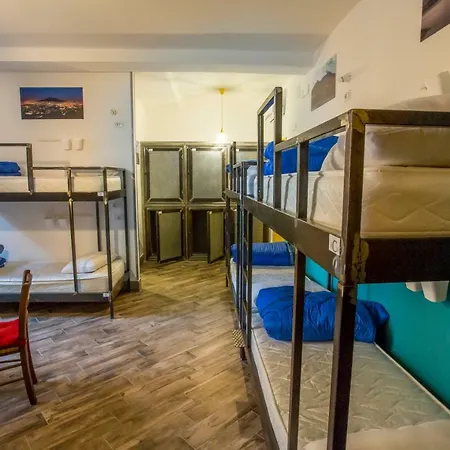 Neapolitantrips Premium Hostel Napoli