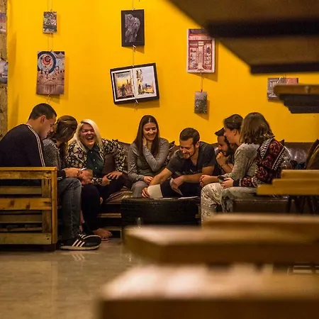 Neapolitantrips Premium Hostel